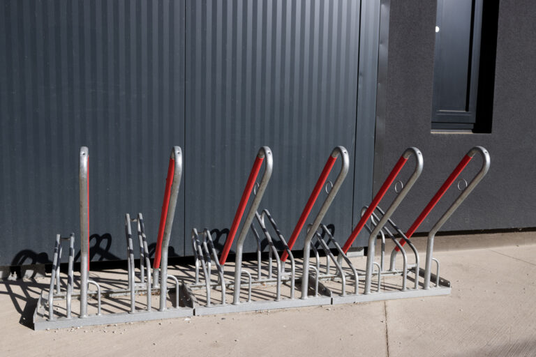 Metal construction for bicycle parking
