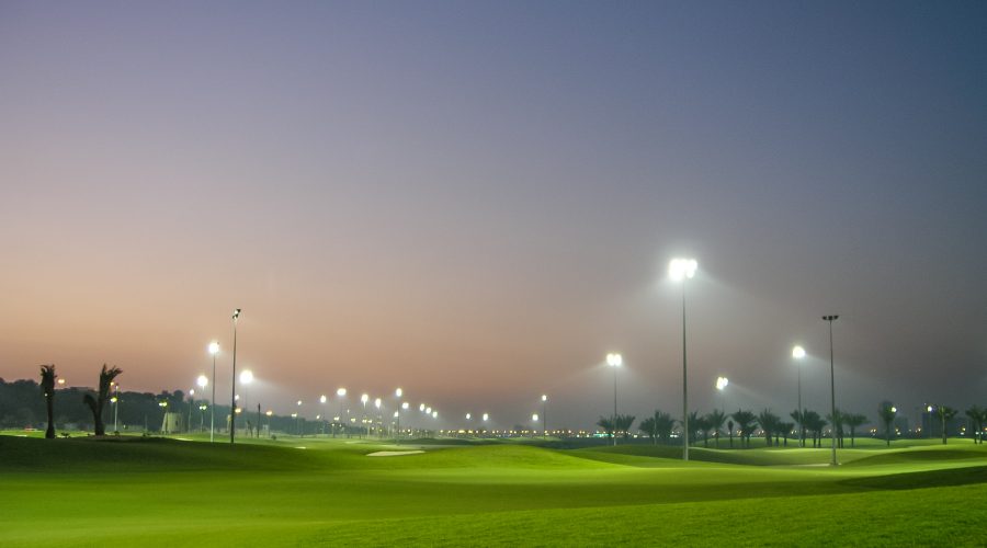 With 11 of the 18 holes meandering around a mangrove reserve, Tower Links Golf Course in Ras Al Khaimah is the premier golf course in the northern emirates of the UAE.